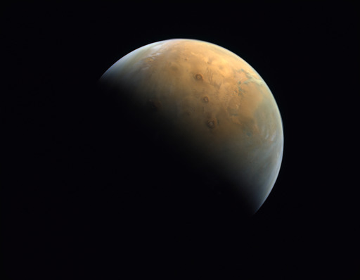 Wahana luar angkasa UEA kirim gambar Mars