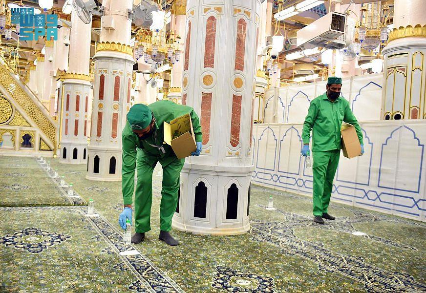 7 juta botol air Zamzam didistribusikan di Masjid Nabawi selama pandemik