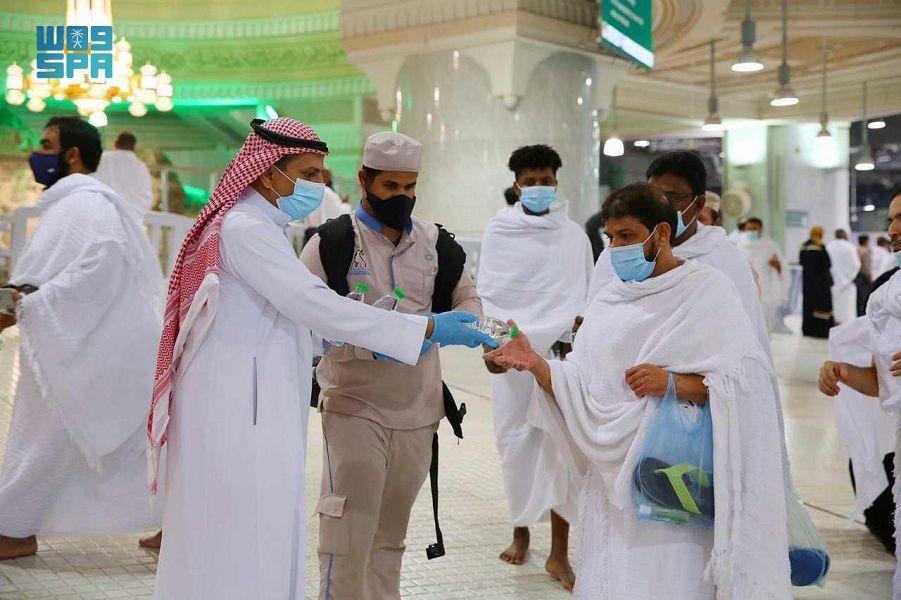 200.000 botol air Zamzam disediakan untuk jamaah pada malam 27 Ramadhan