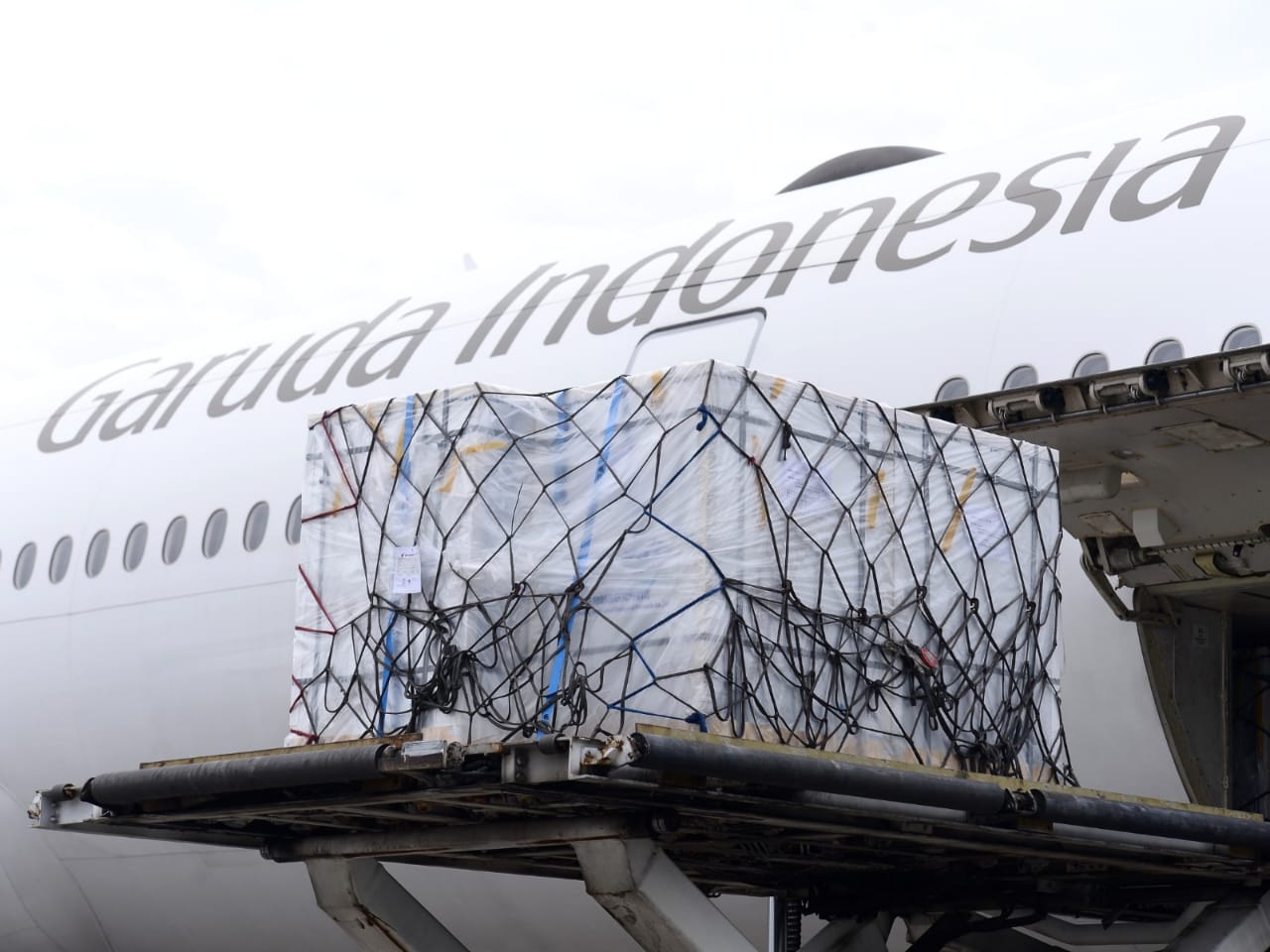 COVID-19 – 1,4 juta dosis vaksin Sinopharm tiba di Indonesia