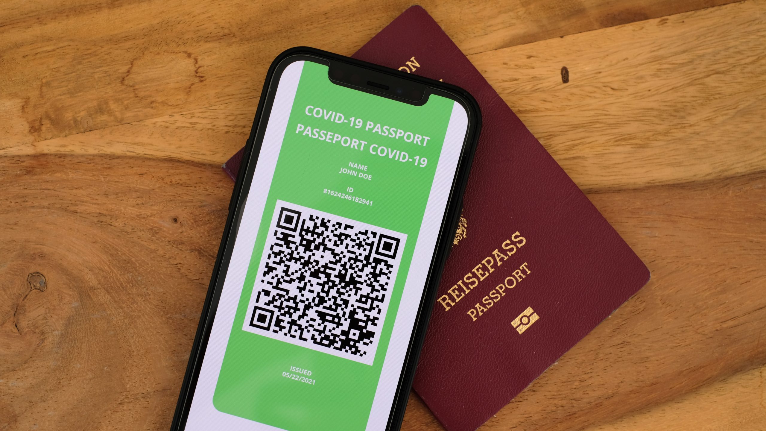 COVID-19 – Foreigners to Indonesia must show vaccination cards