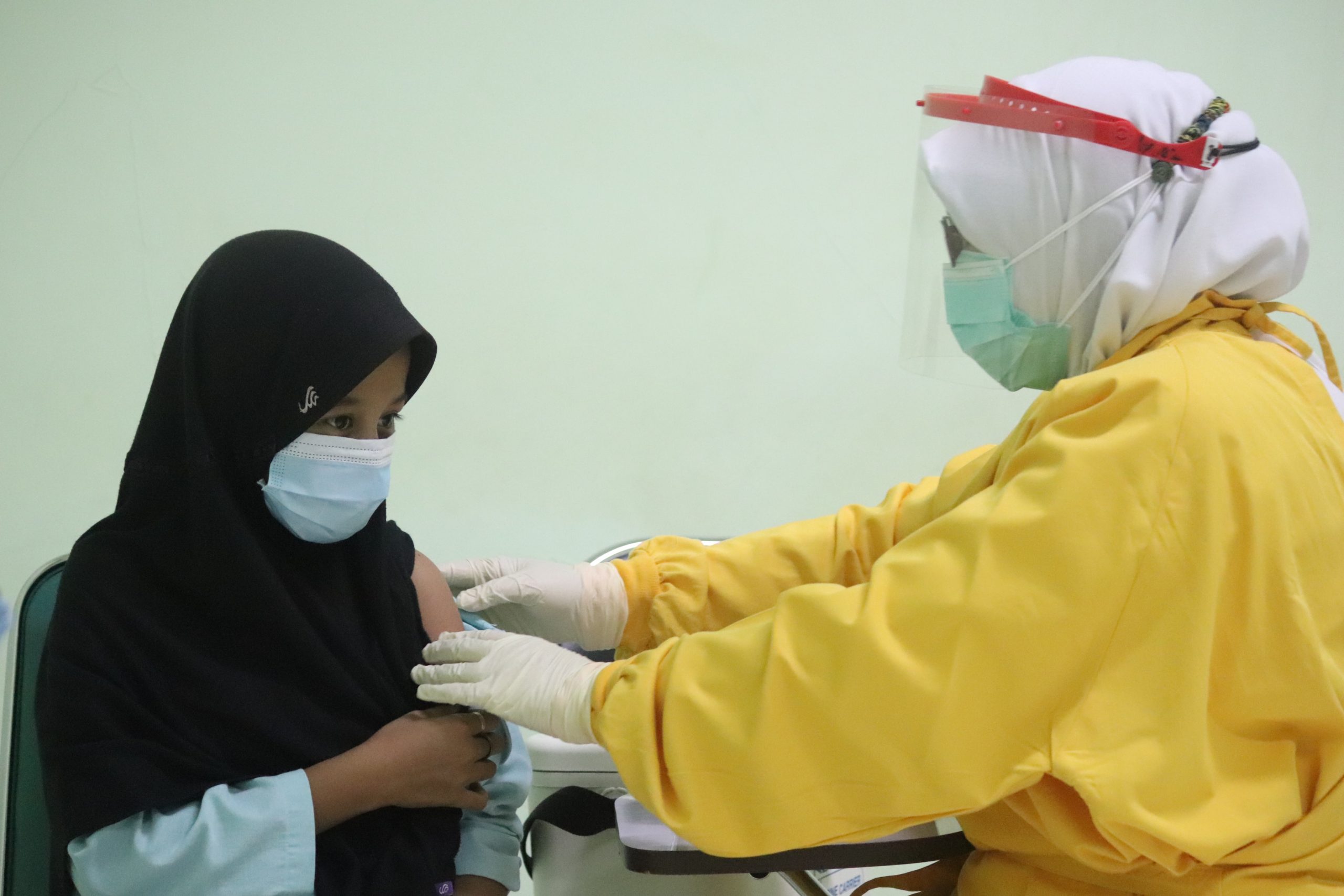 COVID-19 – Penerima dua dosis vaksin di Indonesia capai 96,5 juta orang