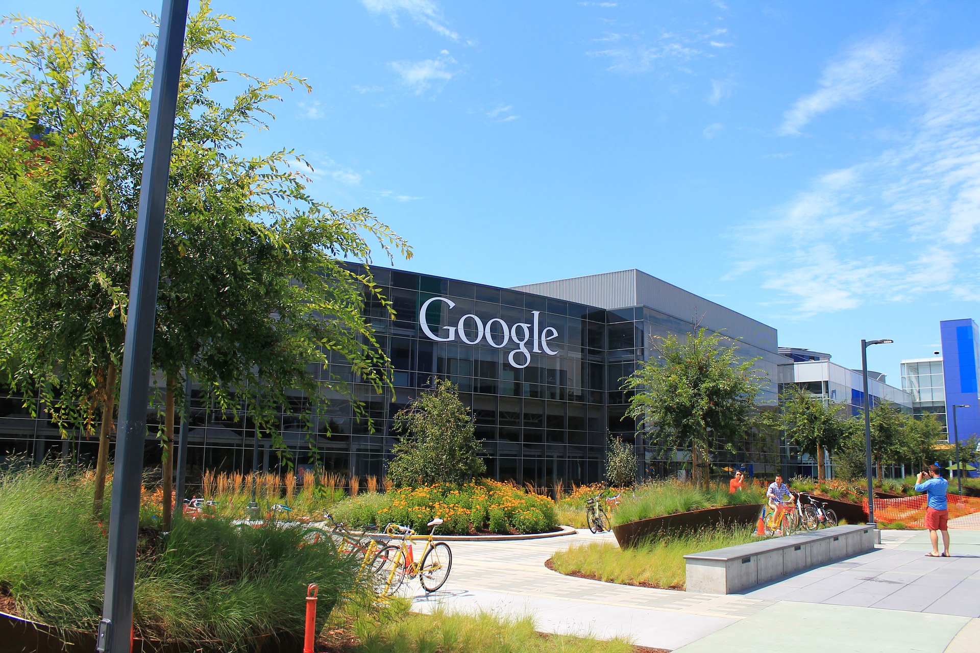 Google beli kantor Central Saint Giles London seharga 1 miliar dolar AS