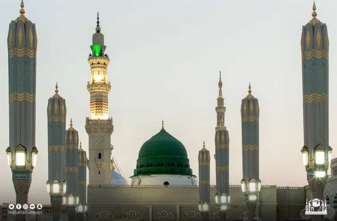 Itikaf digelar di Masjidil Haram setelah dua tahun berhenti akibat pandemik