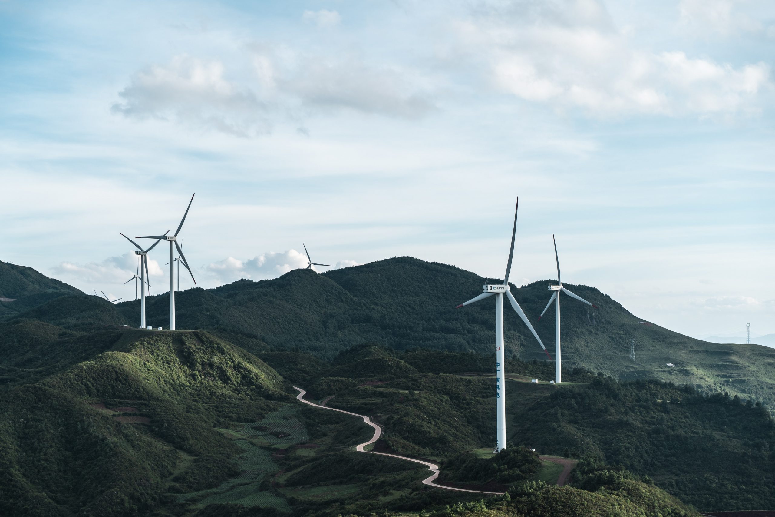 Kapasitas terpasang energi angin dan surya di China 330 juta kW di awal 2022