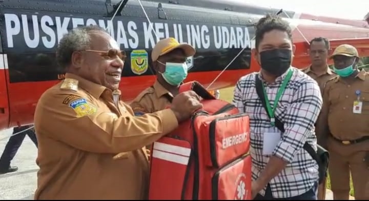 Bupati Mimika luncurkan Puskesmas Keliling Udara layani masyarakat pedalaman