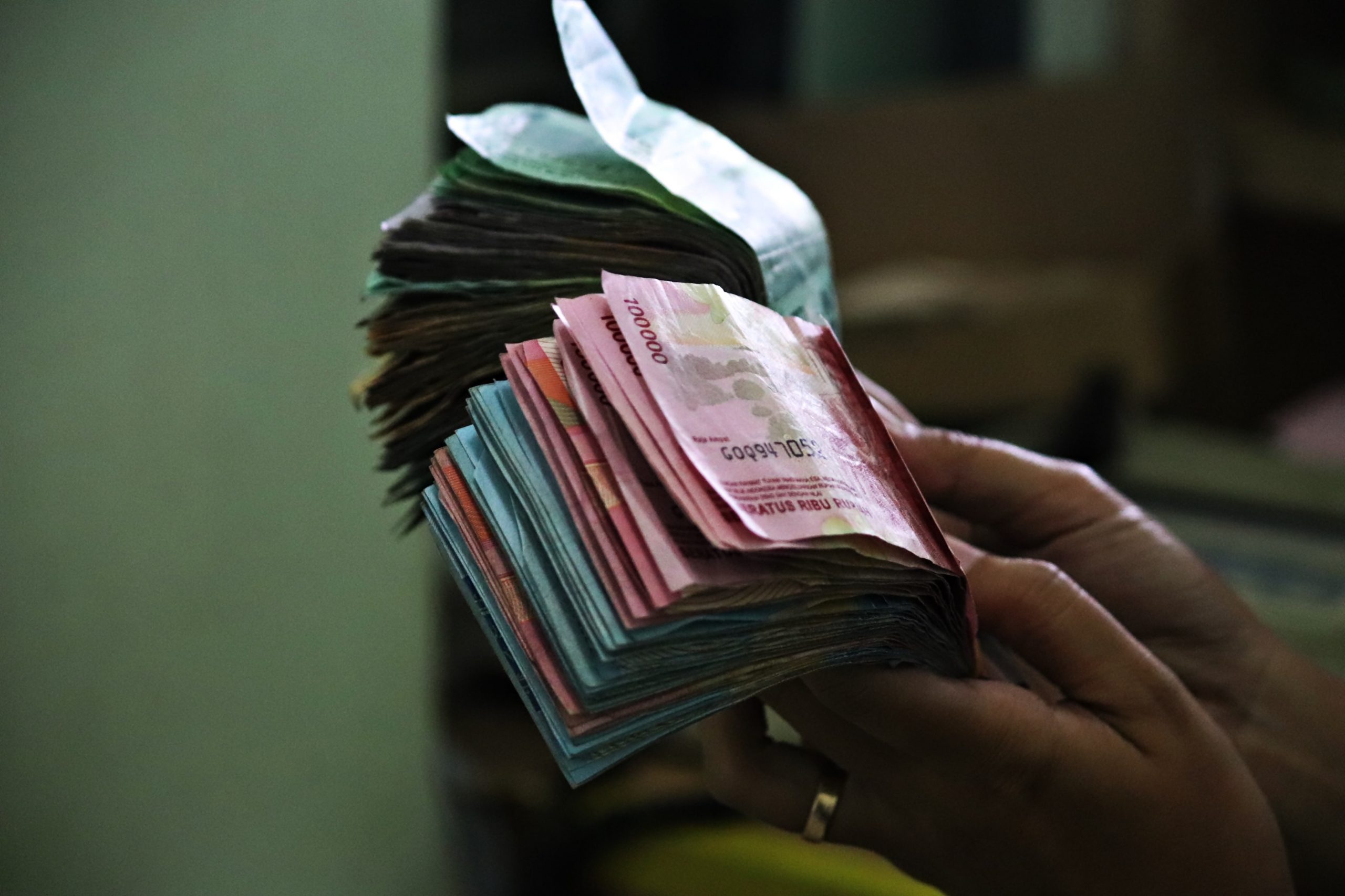 Uang beredar tumbuh 13,3 persen jadi 7.810,9 triliun rupiah di Maret