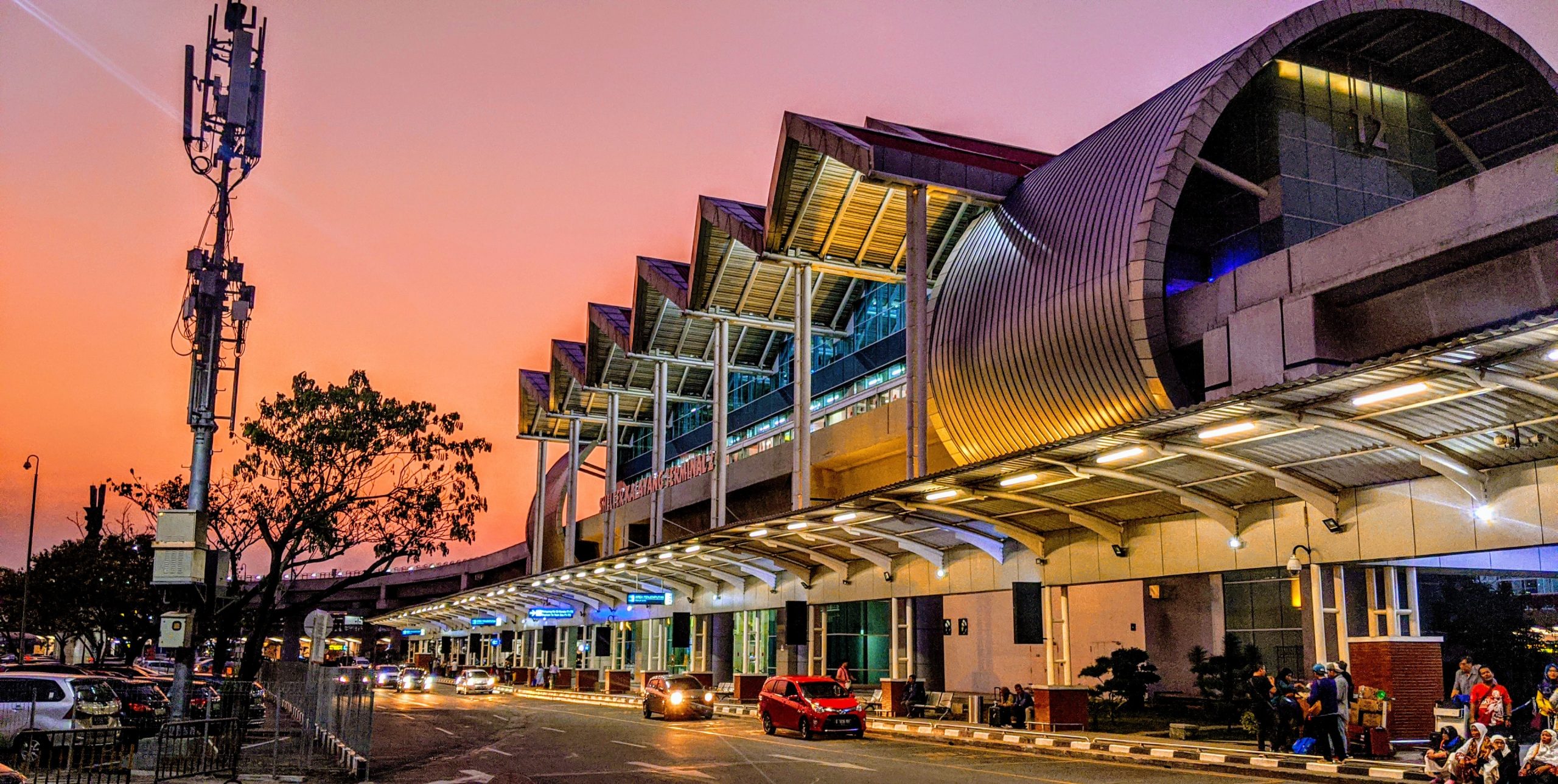 Lebih 99.000 pemudik akan berangkat-tiba melalui Bandara Soetta