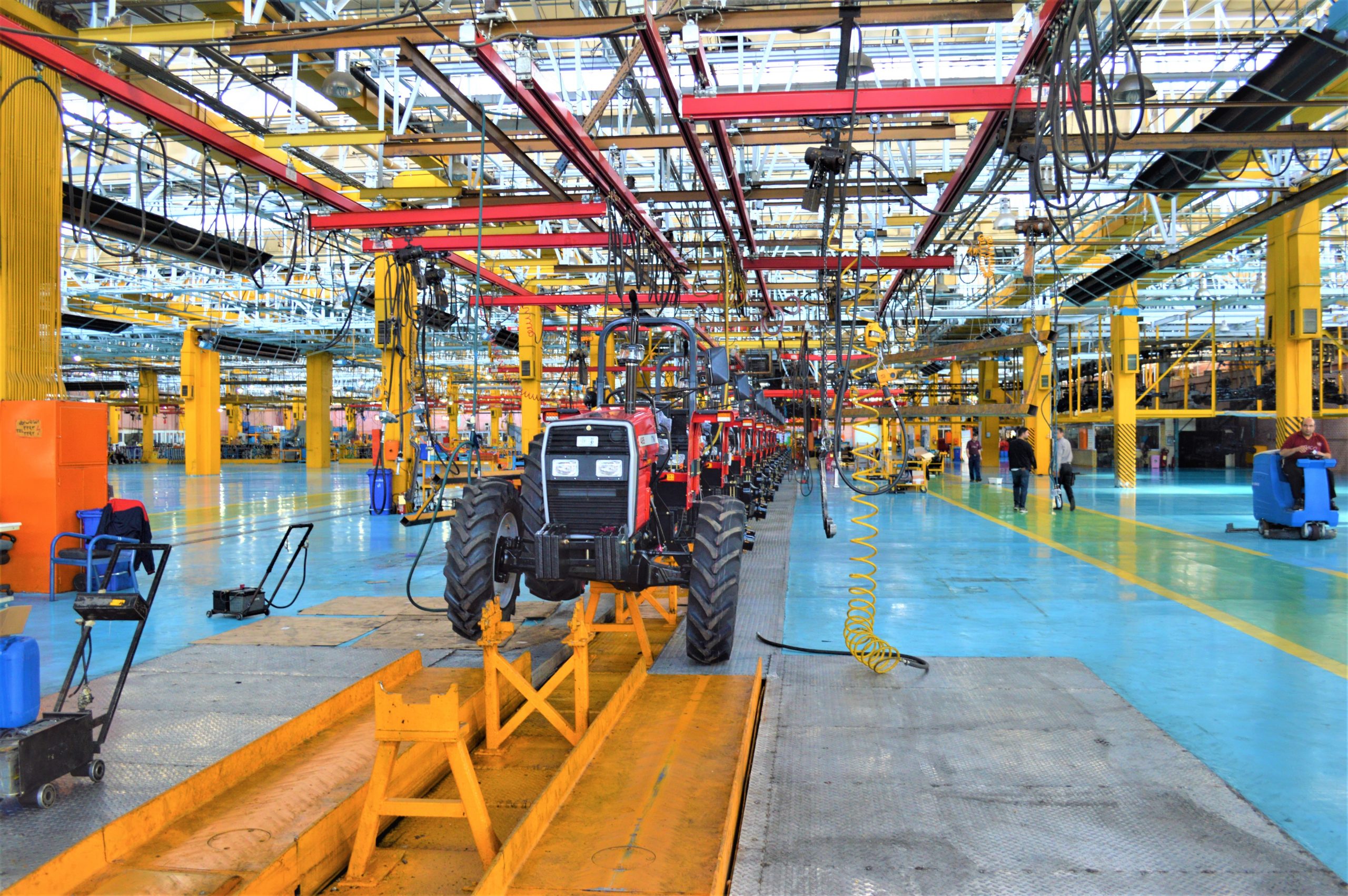 30 persen dari total produksi manufaktur dunia berasal dari China