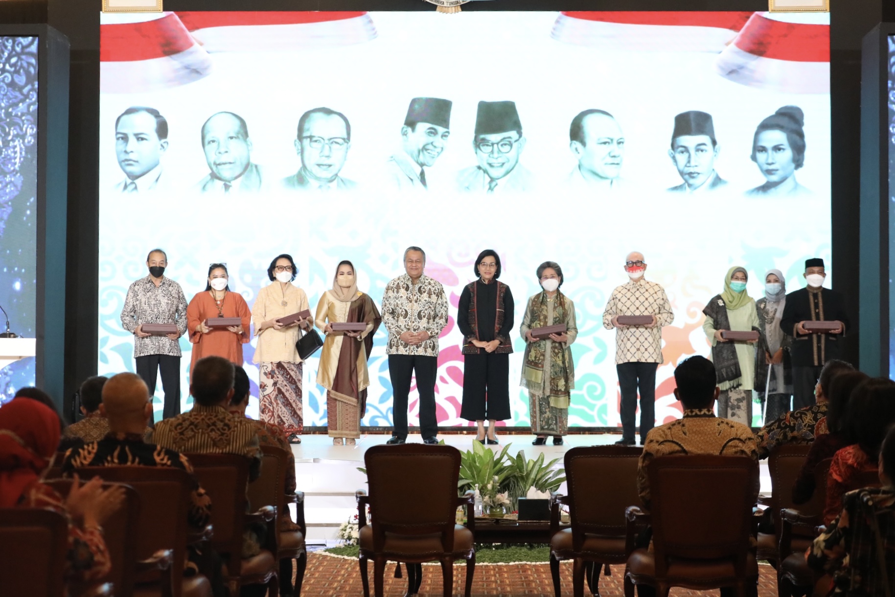 uang kertas tahun emisi 2022