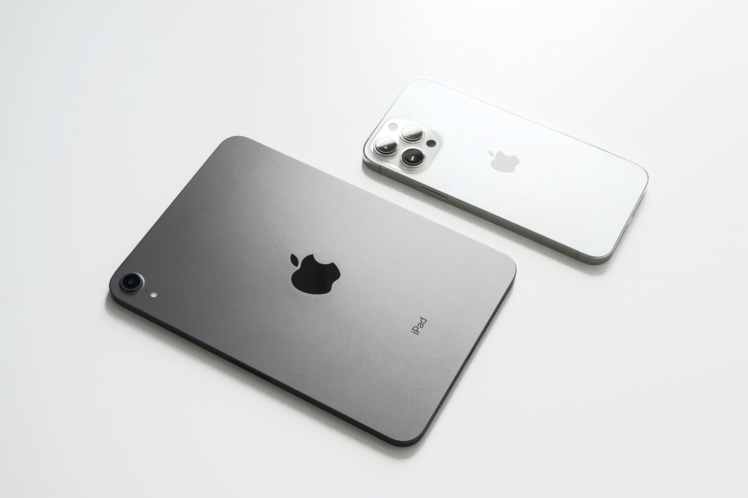 peluncuran iphone 14