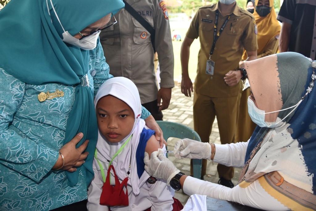 COVID-19 – BPOM setujui penambahan dosis penguat pada anak 16-18 tahun