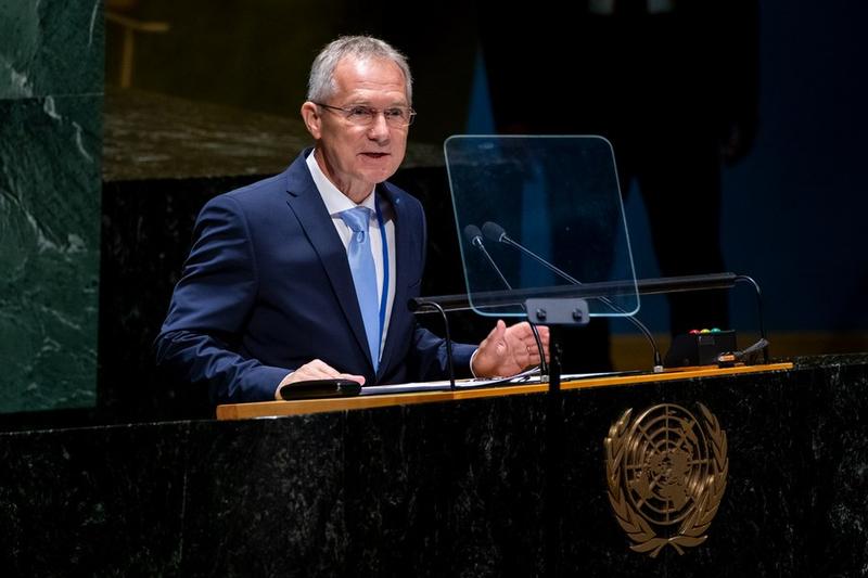 Diplomat Hongaria Csaba Korosi