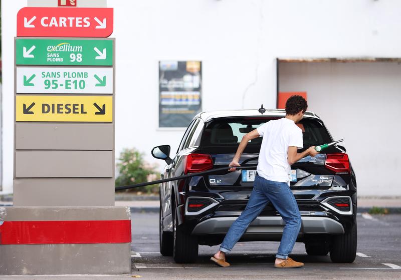 OPEC+ pangkas output minyak