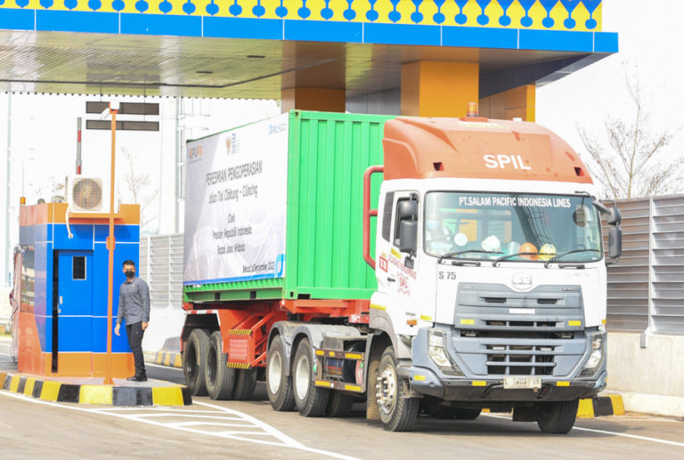 sektor industri manufaktur