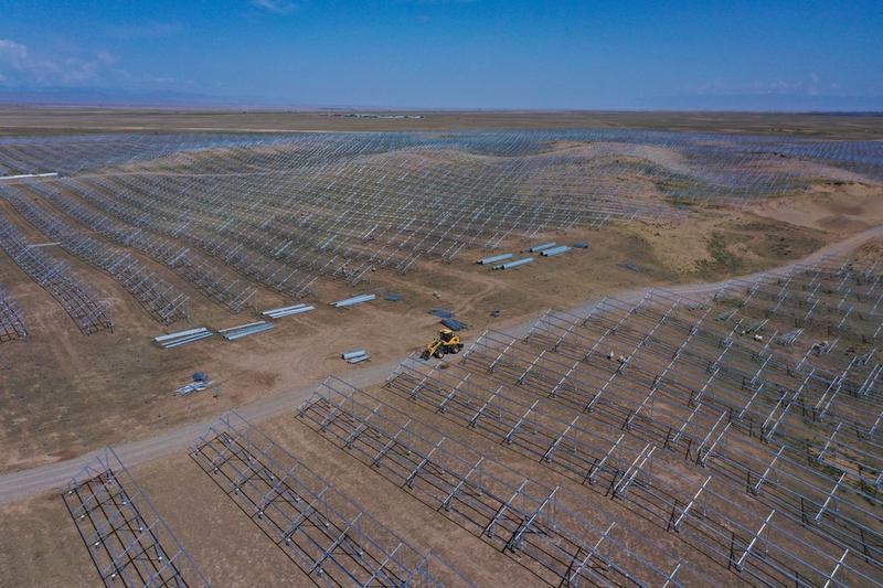 Investasi sektor energi terbarukan