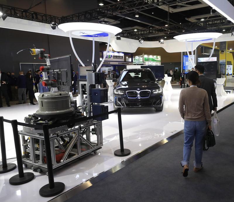 BMW group di China