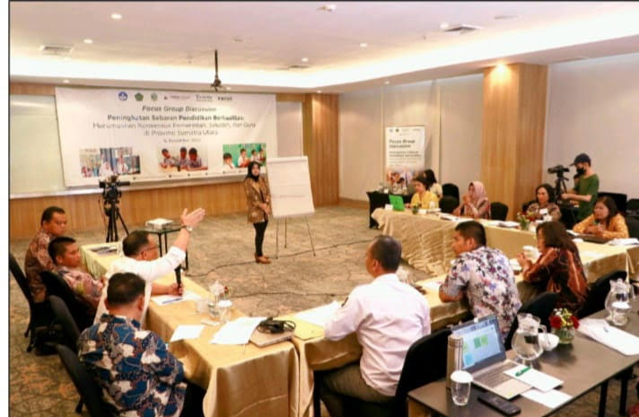 diskusi kelompok terpumpun