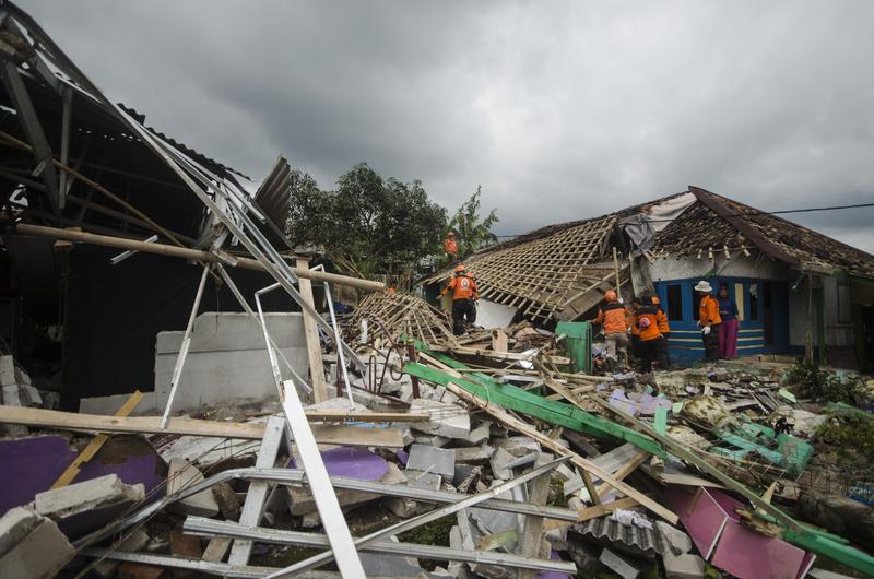 Jumlah korban meninggal gempa