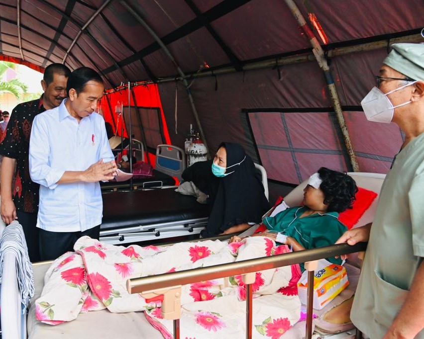 evakuasi menjadi prioritas