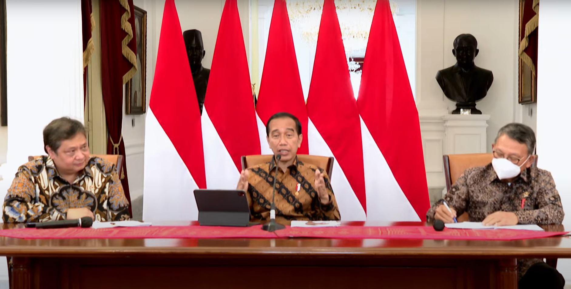 Ban on bauxite ore exports
