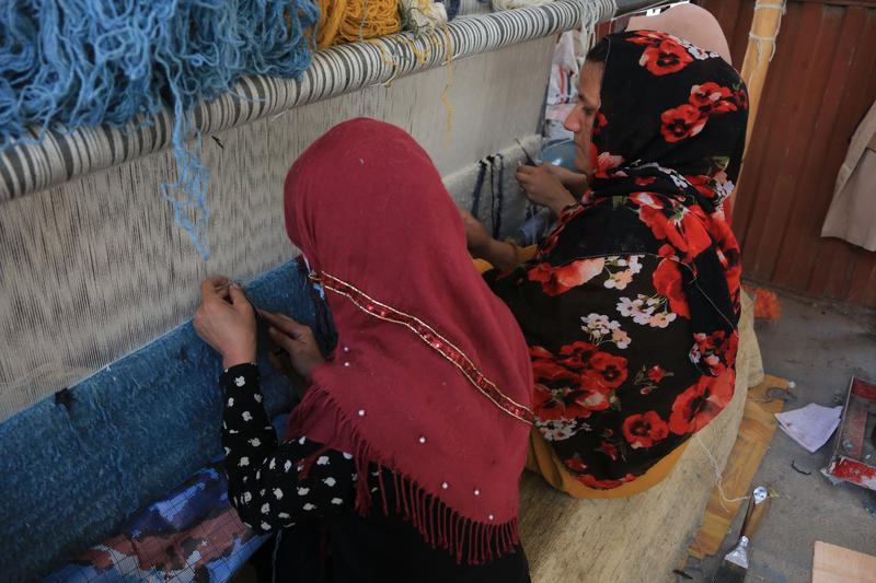Taliban larang perempuan kuliah