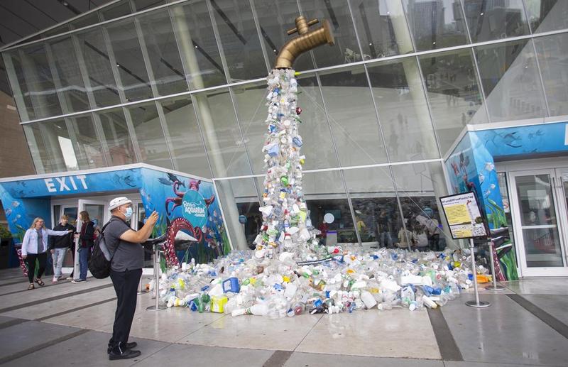 Daur ulang limbah plastik