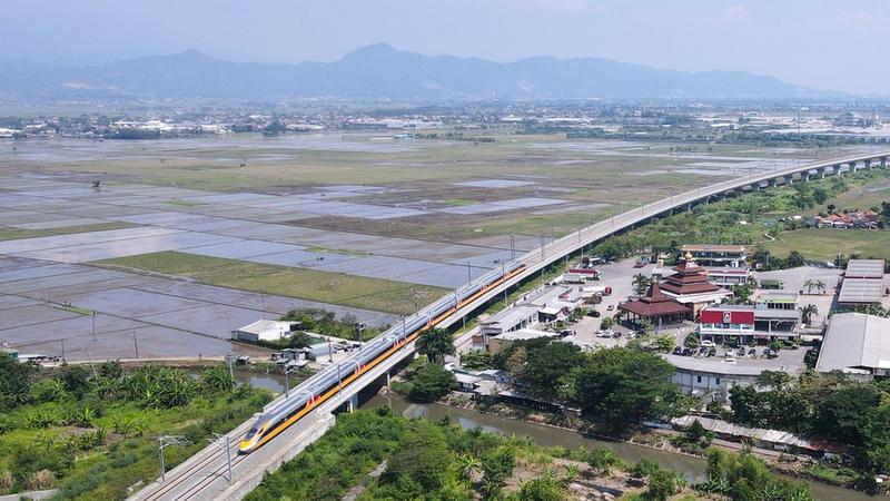 Kereta Cepat Jakarta-Bandung