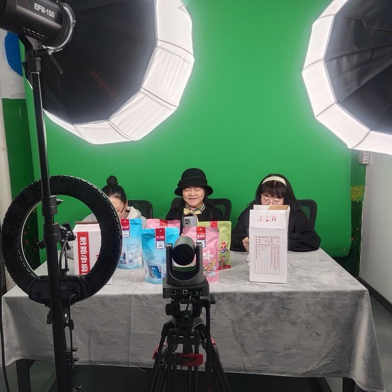 Livestreaming e-commerce penyandang disabilitas