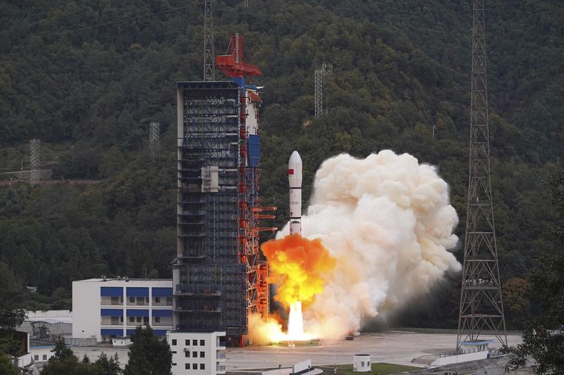 Satelit eksperimen untuk teknologi