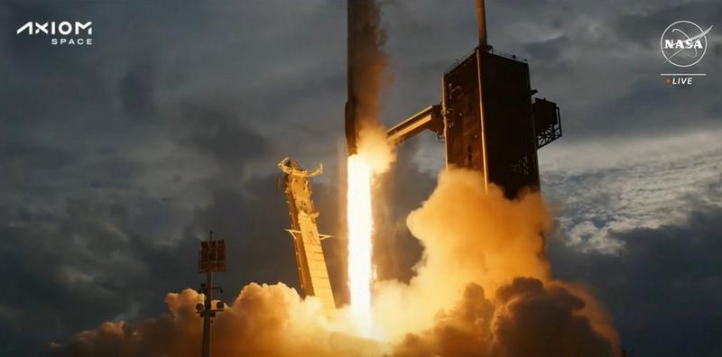 SpaceX dan Axiom Space