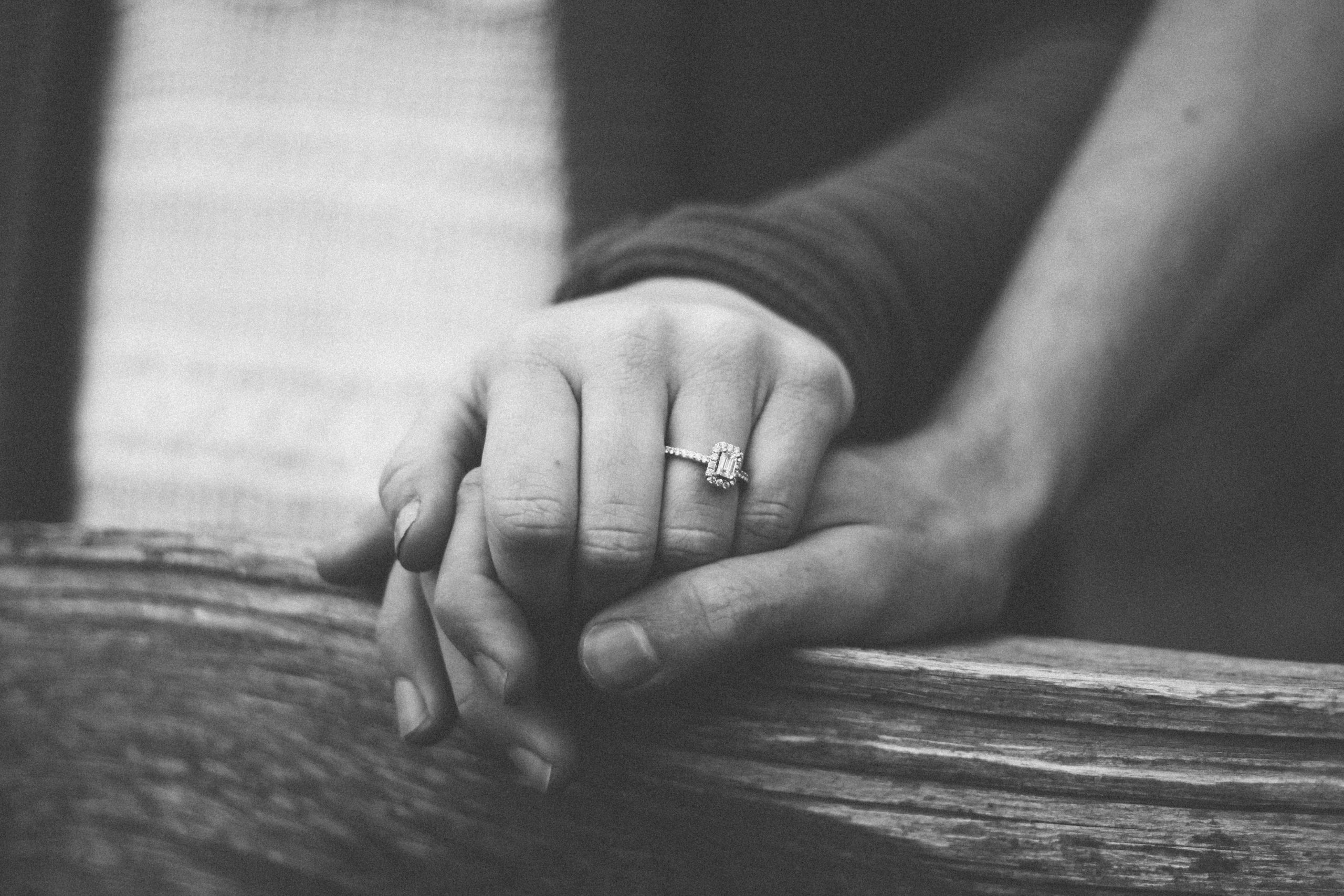 Pengalaman cinta romantis