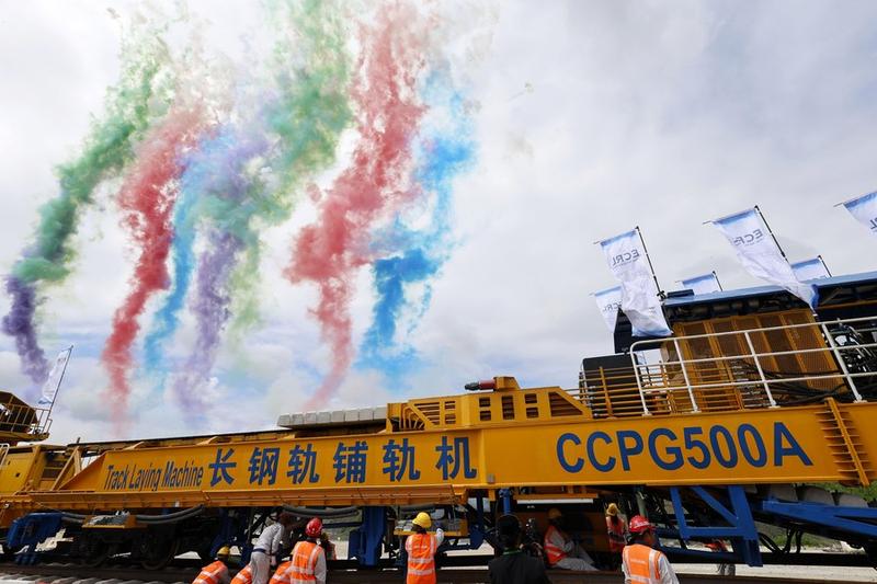 Progres pembangunan East Coast