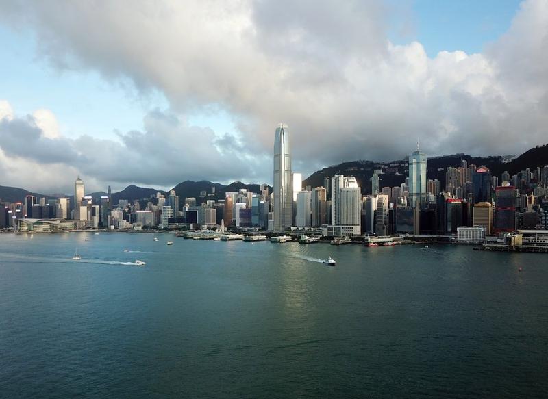 Hong Kong kembali menduduki