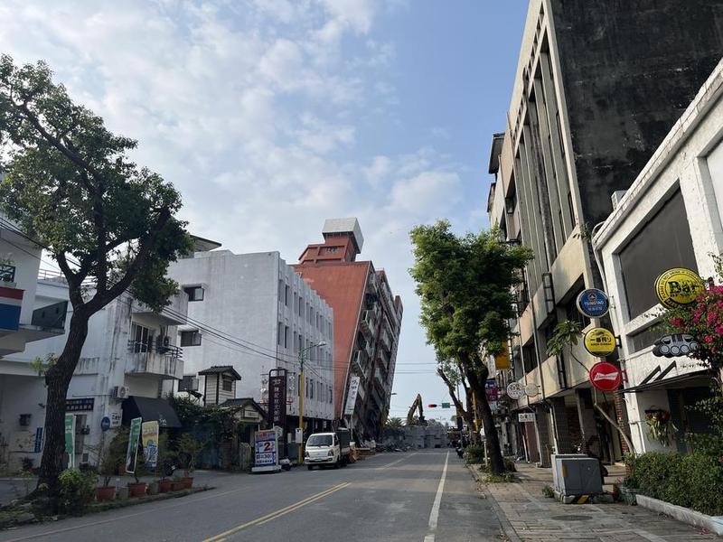 Tanah longsor parah