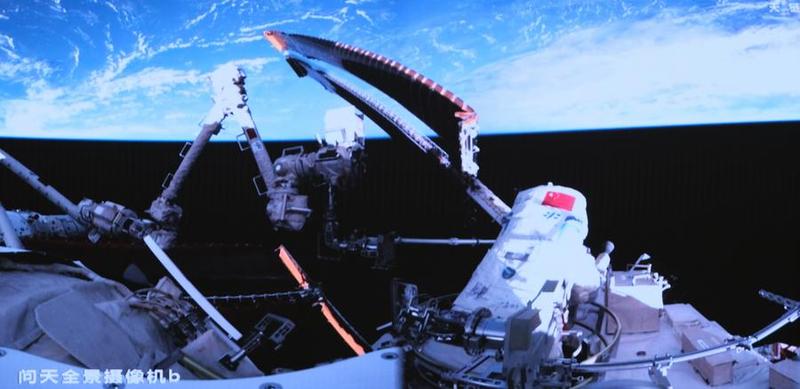 Kru Shenzhou-18