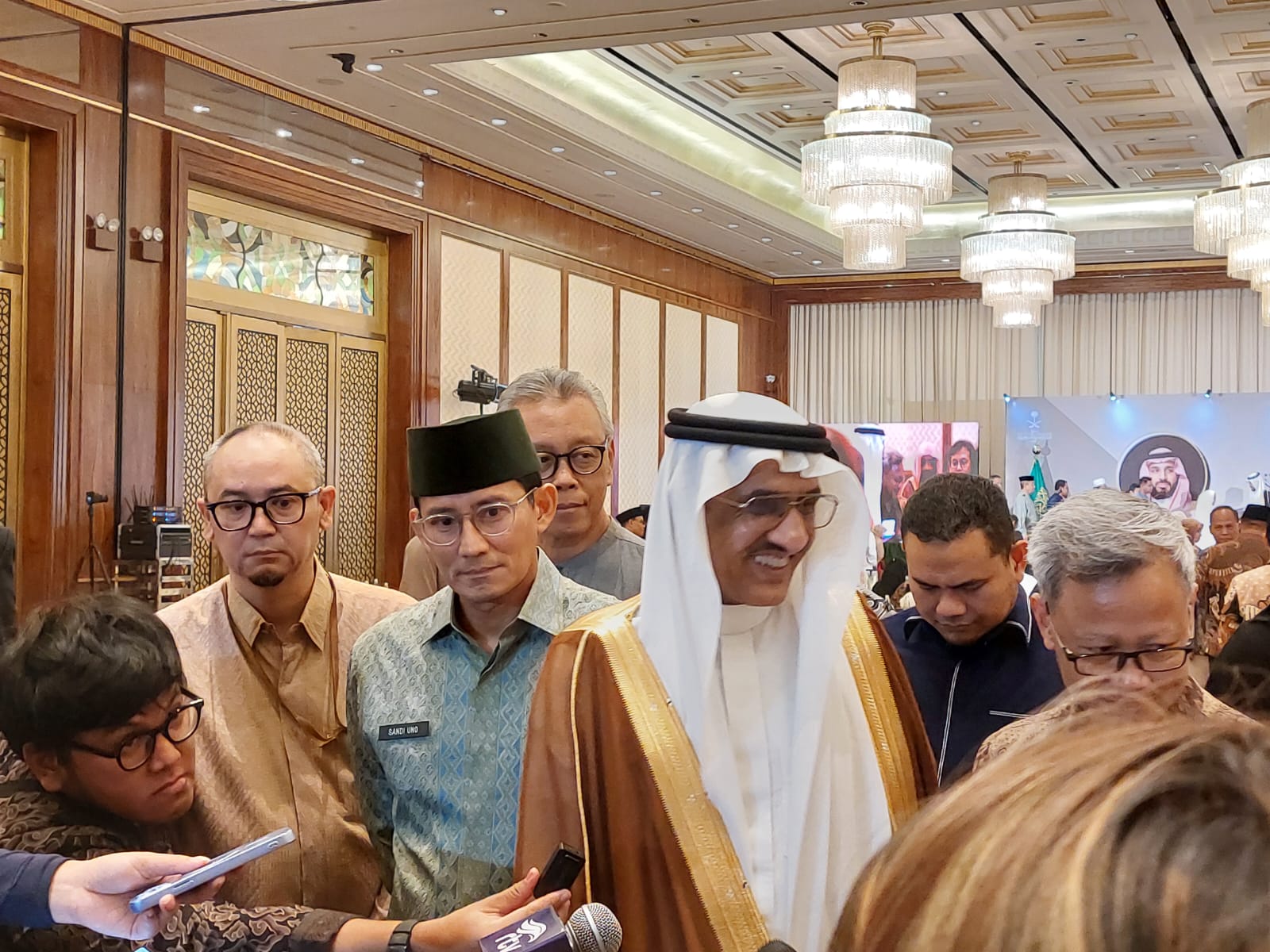 Efforts to serve Allah