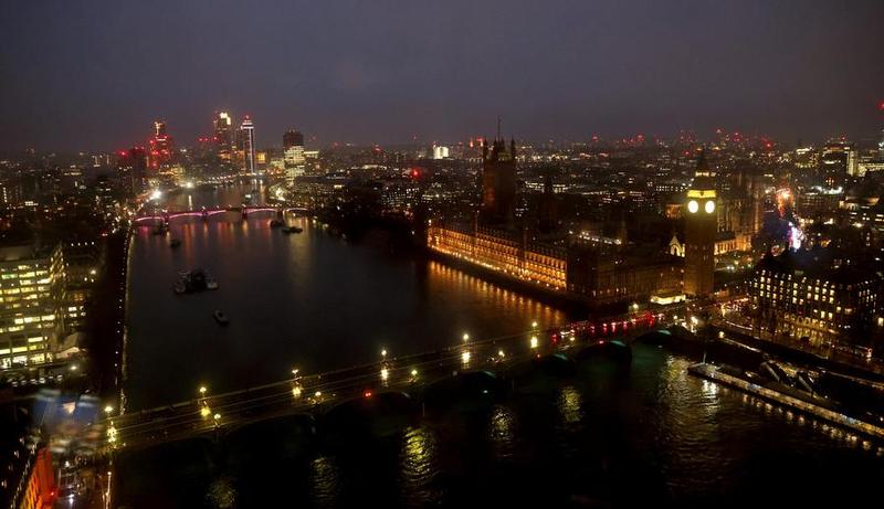 Pembuangan limbah oleh perusahaan