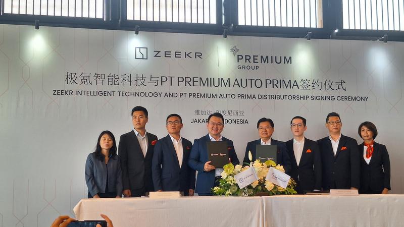 Merek mobil listrik premium