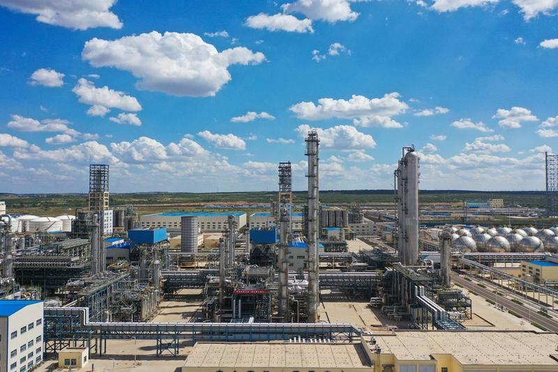 Proyek produksi uranium alam