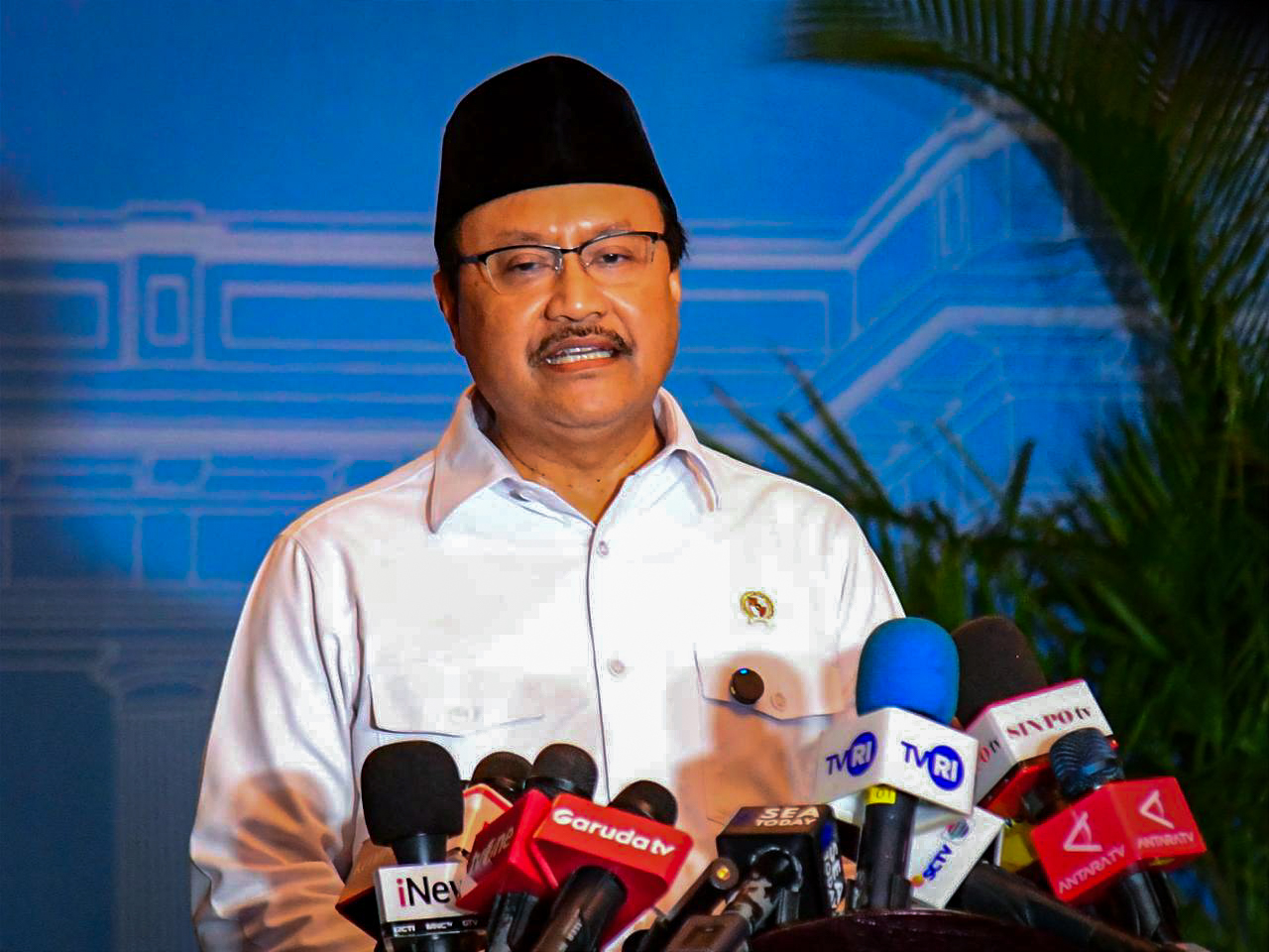 Menteri Sosial Saifullah Yusuf
