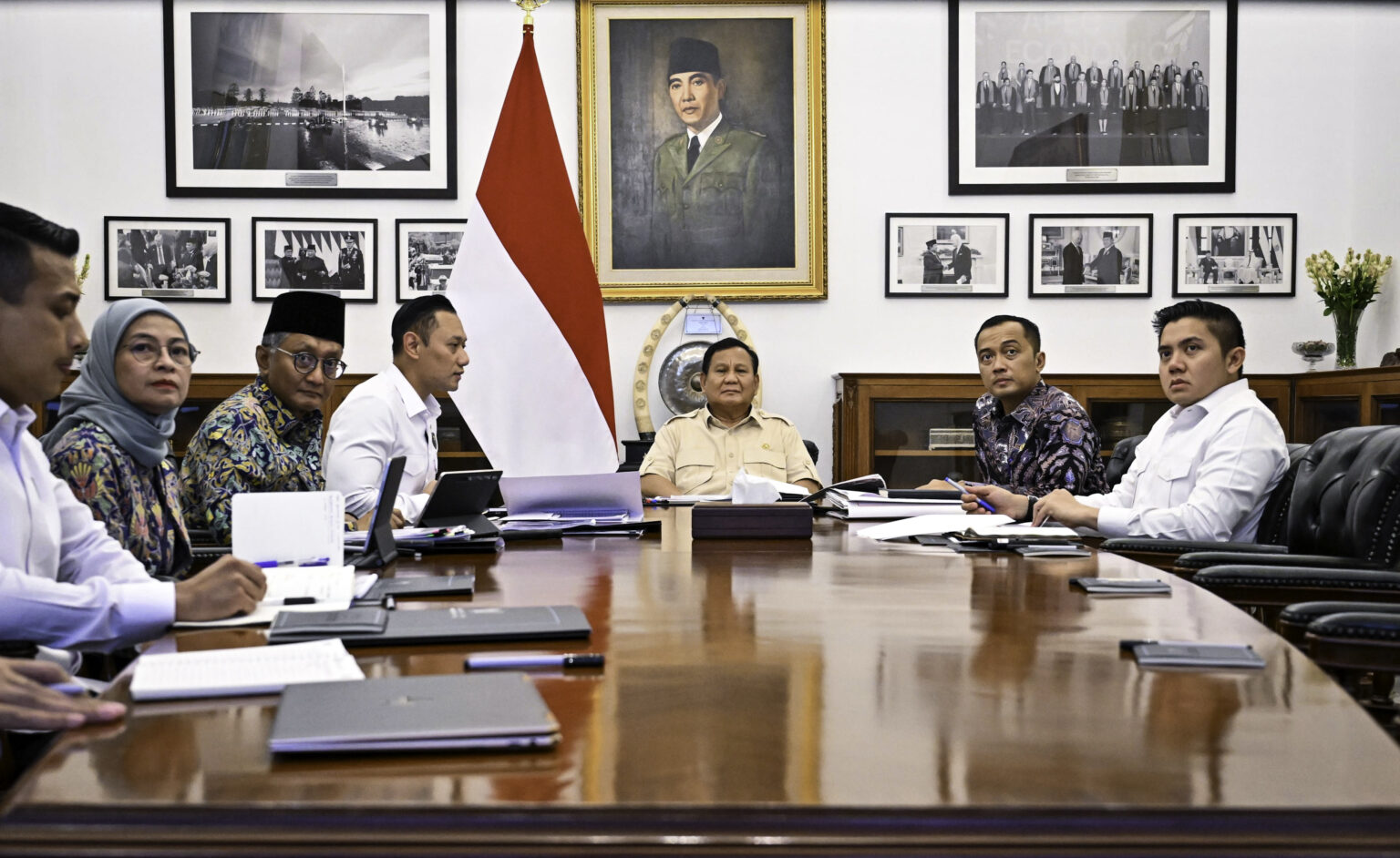 Rapat terbatas