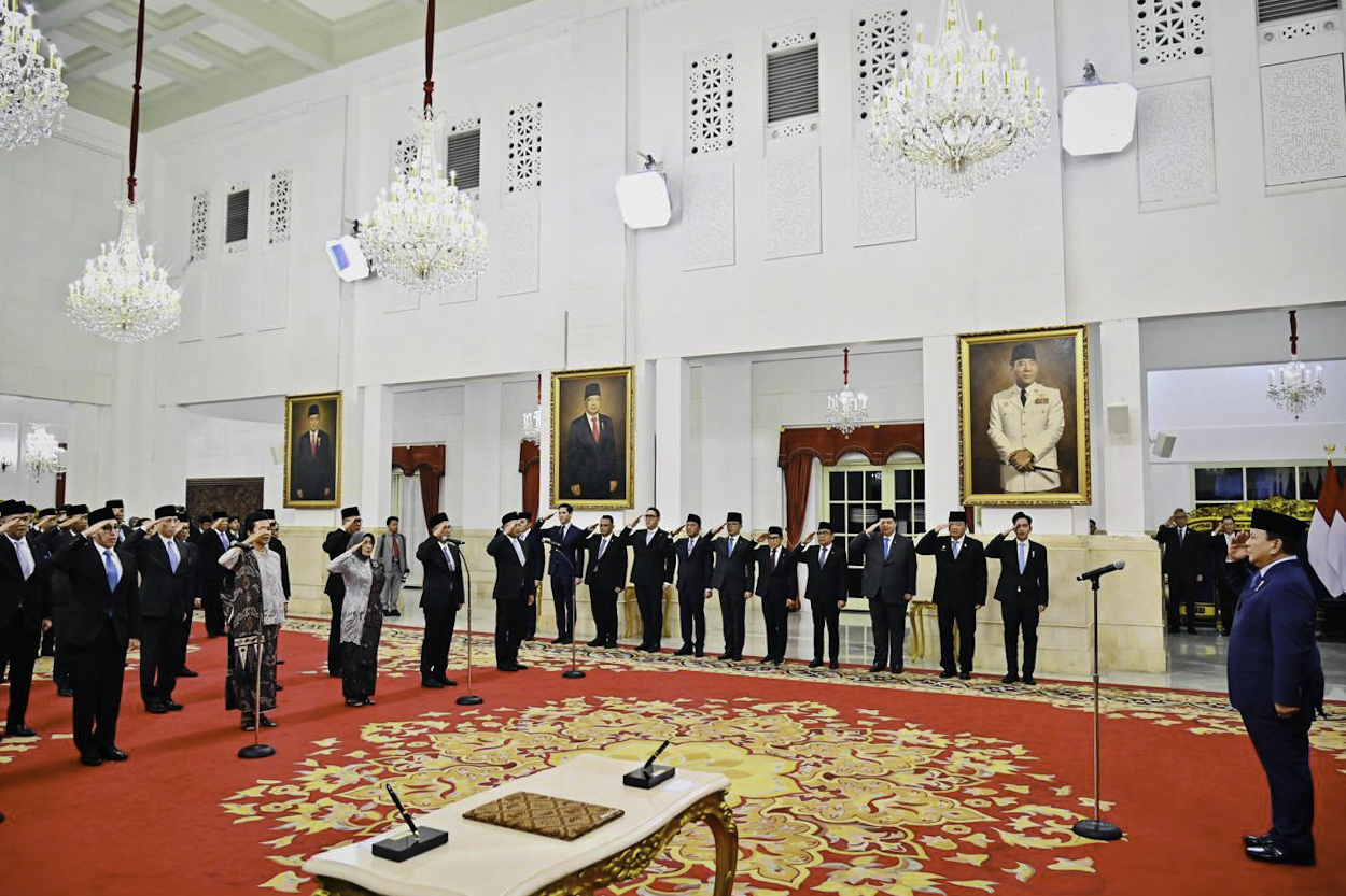 31 duta besar