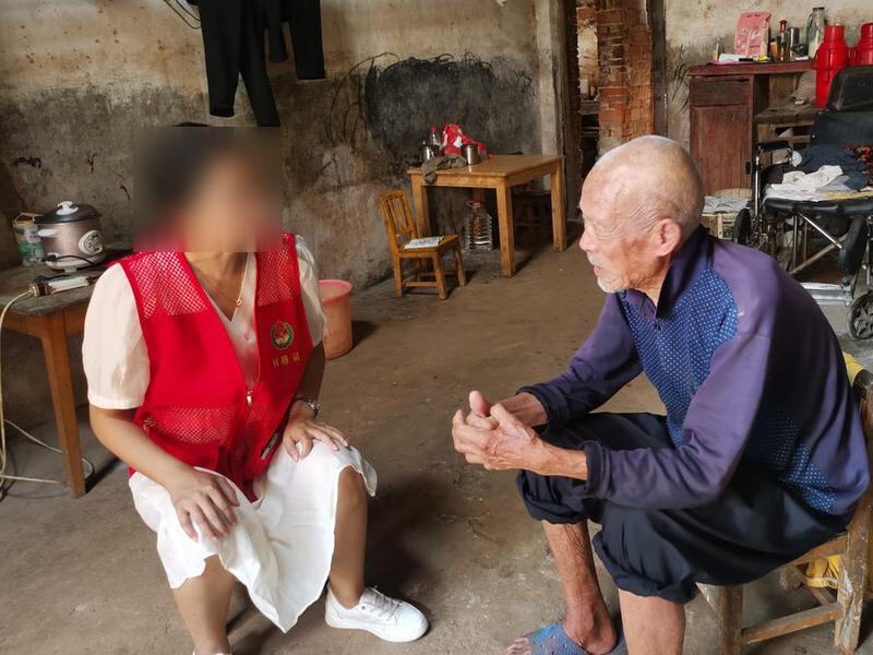 insiden jatuh menjadi