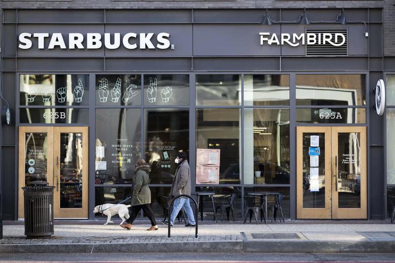 Starbucks akan memangkas sekitar