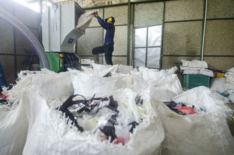 Fasilitas pengolahan sampah menjadi